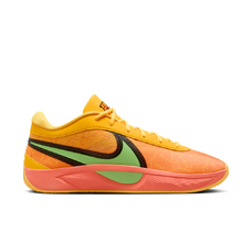 Giannis Freak 6 Basketballschuh